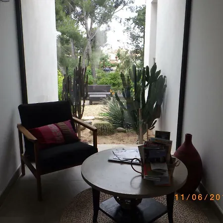 Holiday home Lucienne Bandol, T2, 4 Etoiles Avec Garage, Calanques