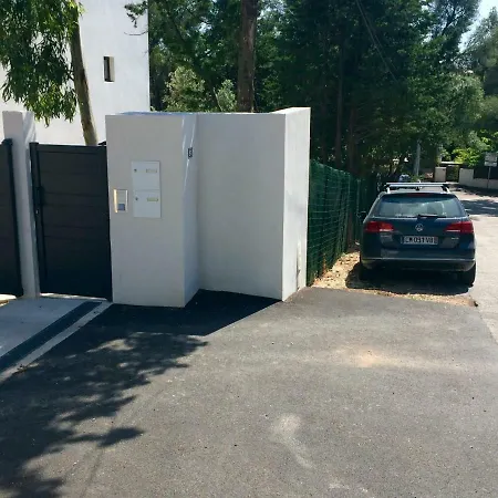 Lucienne Bandol, T2, 4 Etoiles Avec Garage, Calanques 방돌